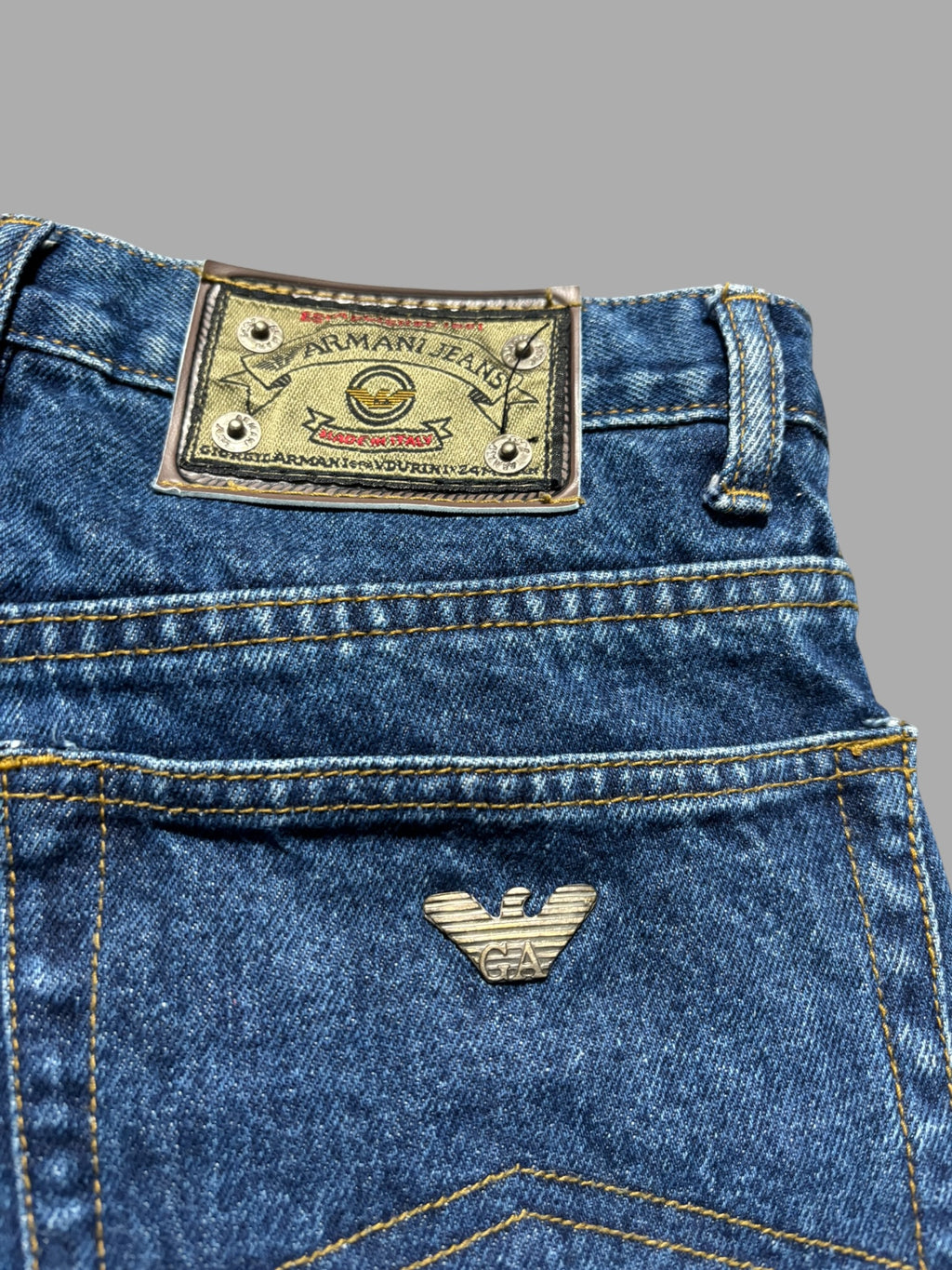 Armani Jeans P