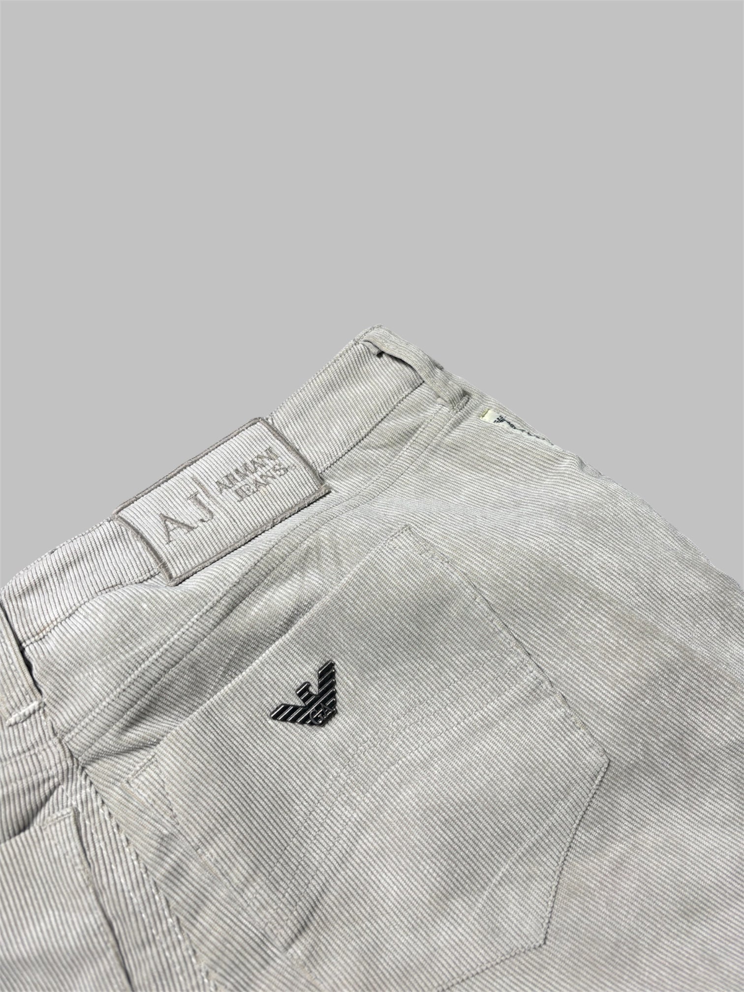 Armani Jeans M