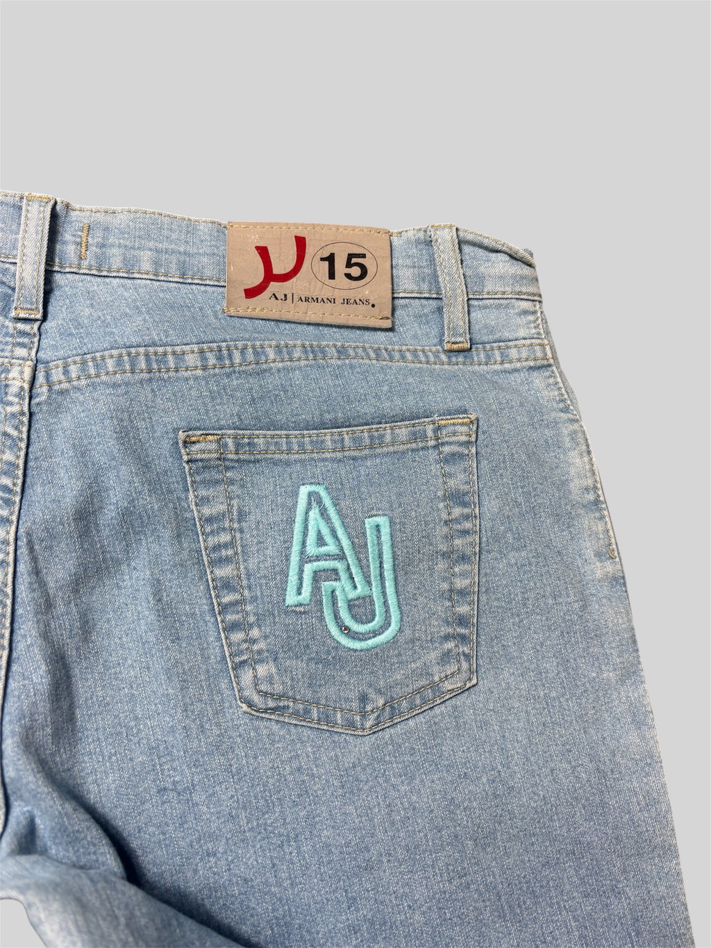 Armani Jeans M